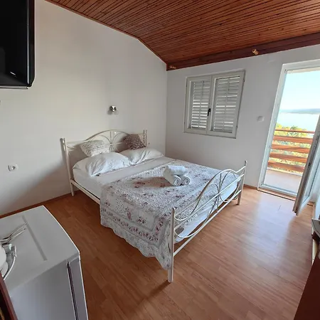 House Spiljar בית הארחה