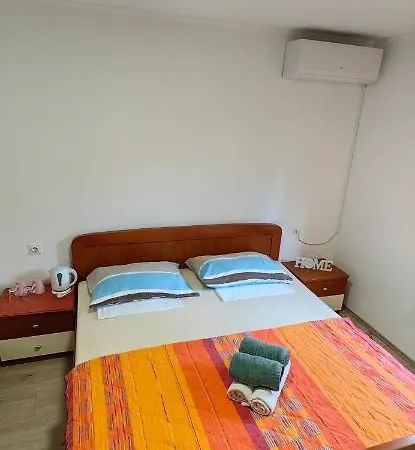 House Spiljar Πανσιόν 3*